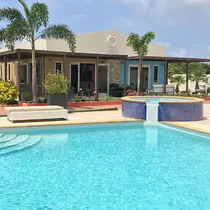 malika-apartments.comcaribbean.com/